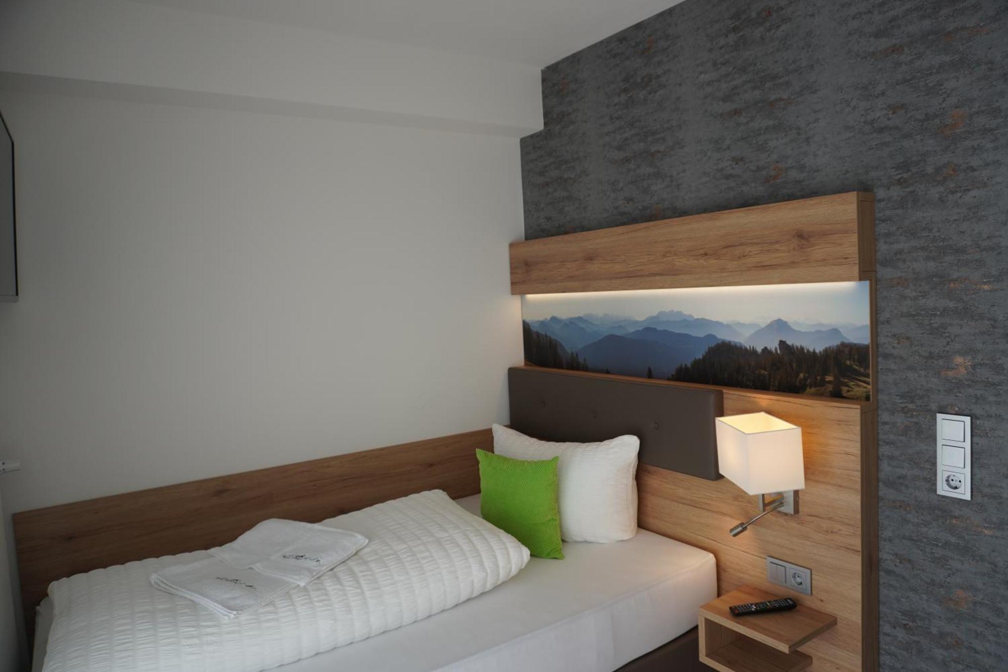 Hotel Talblick Dobel Bilik gambar
